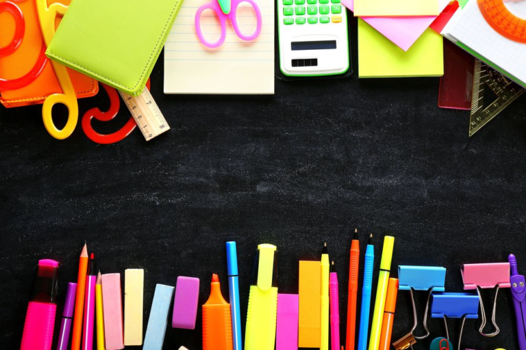 Vuelta-al-cole-como-gestionan-los-colegios-inteligentes-sus-pedidos-de-material